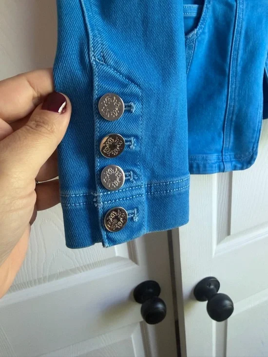 WHBM Women’s Blue Tailored Jean Jacket - Picture 6 of 14